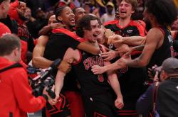 开云体育地址-美国篮球联赛总决赛拉开帷幕，激烈对决引人关注的简单介绍