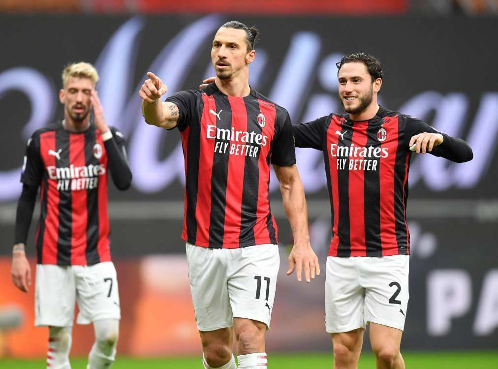 关于皇家马德里客场大胜尤文图斯，夺得小组头名！的信息