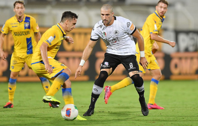 意大利队员表现抢眼，力争跻身前四的简单介绍