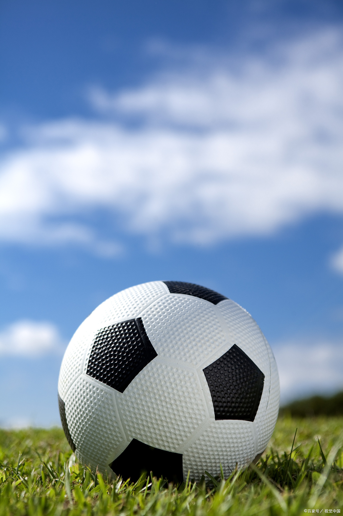 足球运动为球员们提供了成长与锻炼的机会 足球运动为球员们提供了成长与锻炼的机会