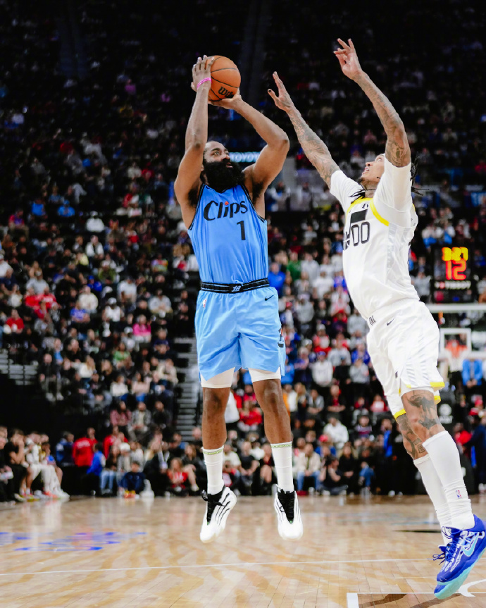 霍乐迪双双大战,小牛队终结连败的简单介绍 霍乐迪双双大战,小牛队终结连败的简单介绍