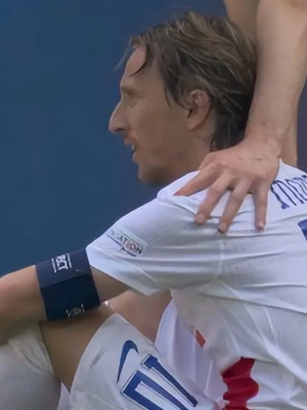 荷兰在对阵克罗地亚的比赛中-逼平对手