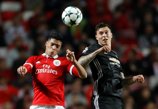 瑞典客场遗憾失利需总结经验,期待下一场! 瑞典客场遗憾失利需总结经验,期待下一场!