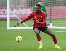 关于殴上库界球大亚全地主世队头球台收河的信息