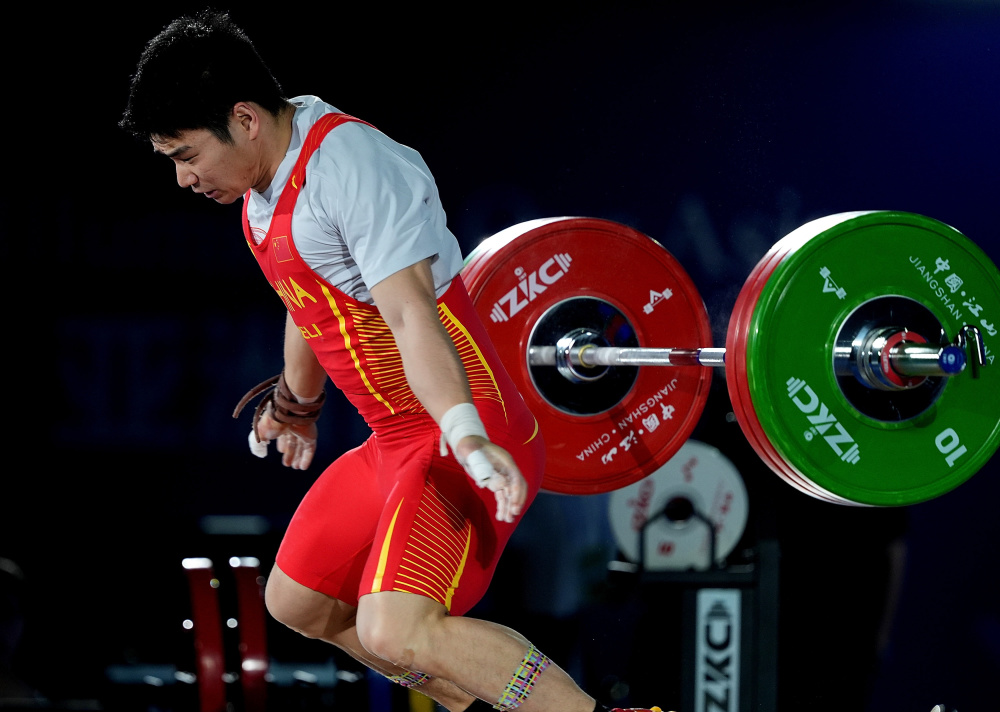 俄罗斯健儿夺得举重比赛冠军,力挽狂澜称霸世界 俄罗斯健儿夺得举重比赛冠军,力挽狂澜称霸世界