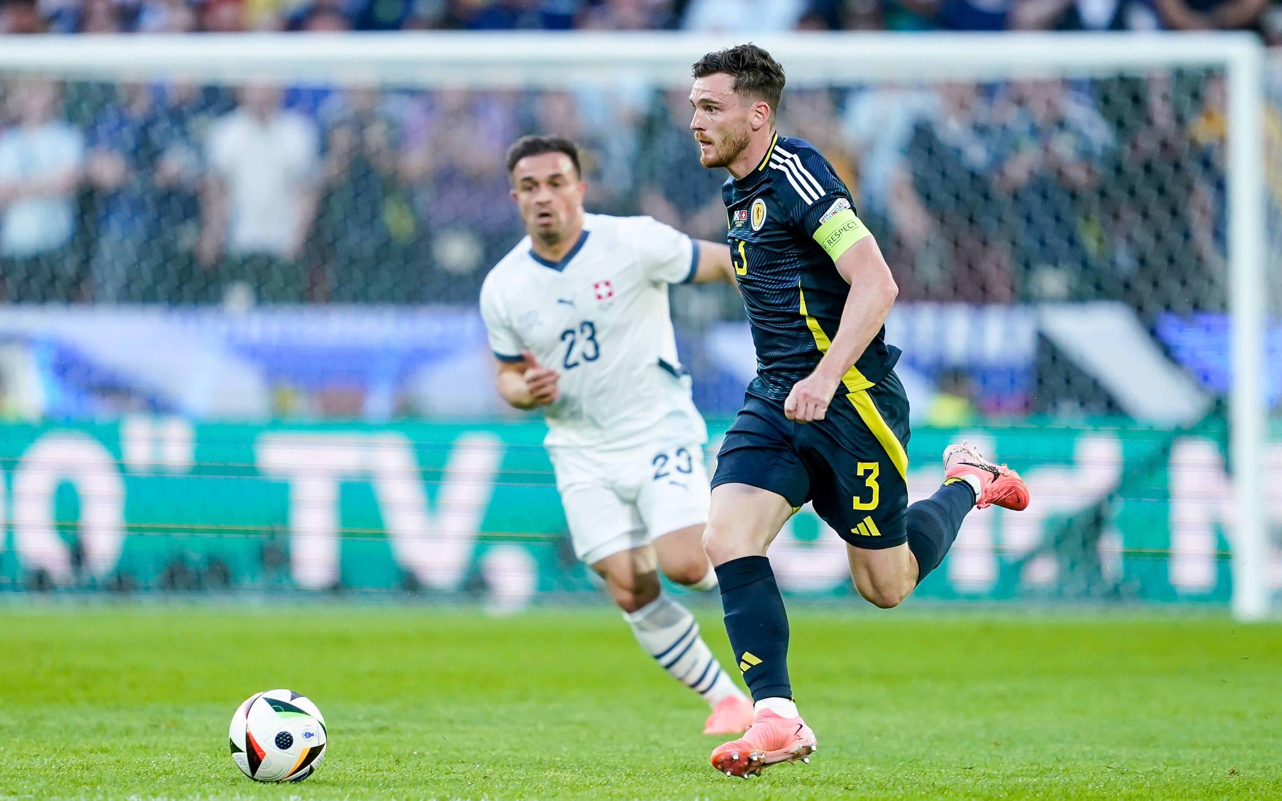 奥地利队客场胜出成功晋级欧洲杯 奥地利队客场胜出成功晋级欧洲杯