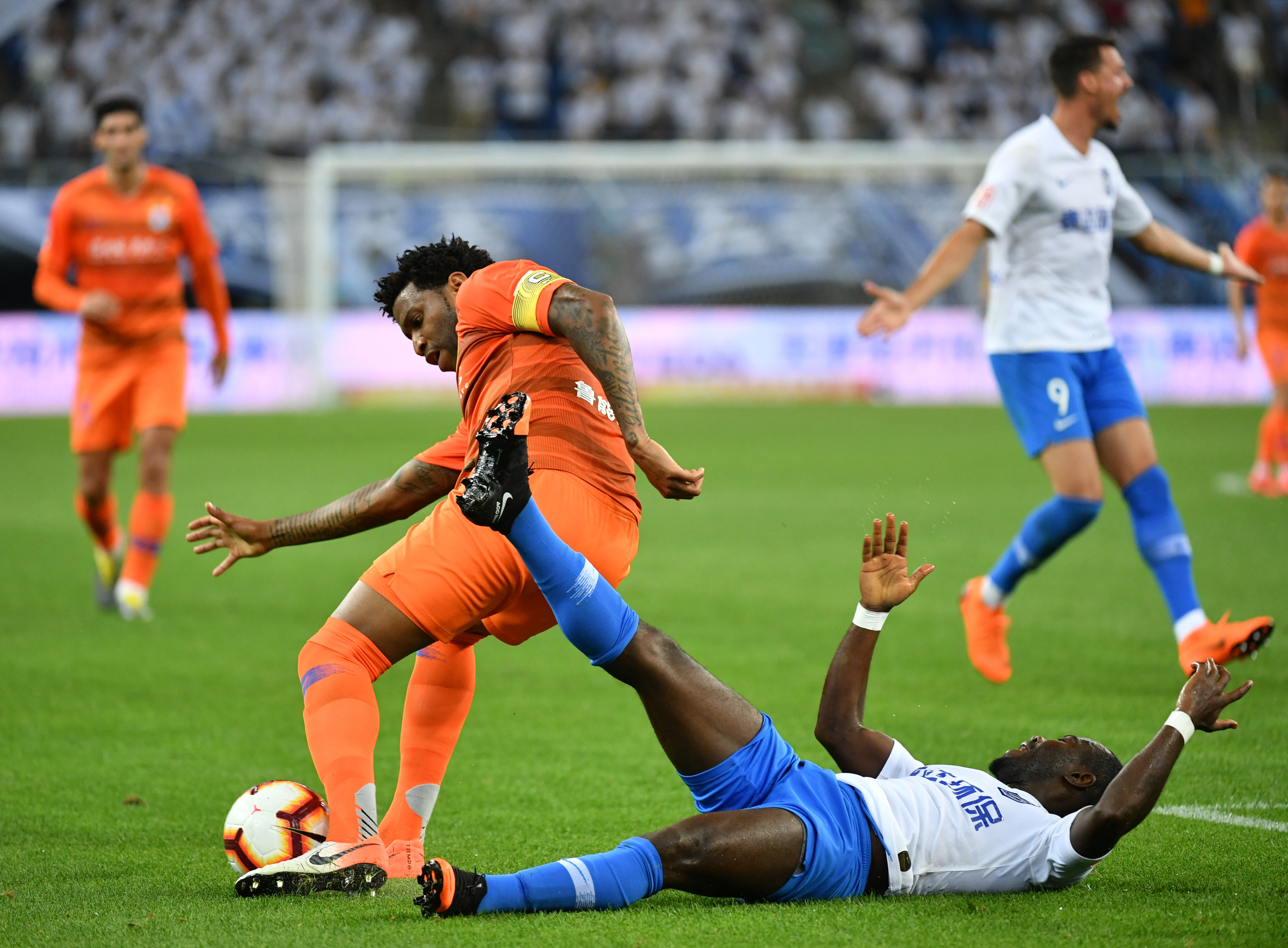 天津泰达队实力派球员出击,引起关注的简单介绍 天津泰达队实力派球员出击,引起关注的简单介绍