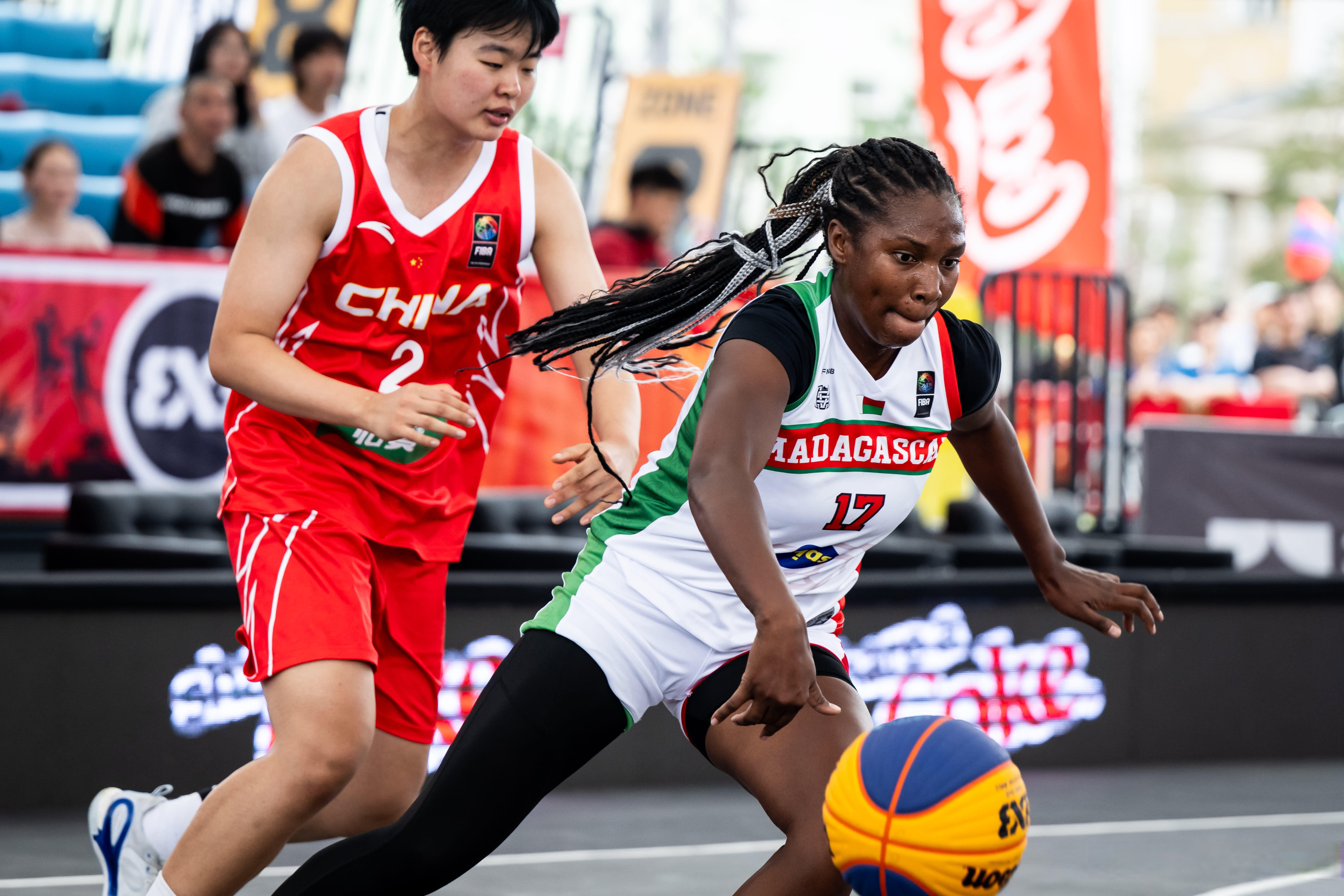 包含阿拉伯联合酋长国女篮队表现亮眼,晋级下一轮的词条 包含阿拉伯联合酋长国女篮队表现亮眼,晋级下一轮的词条